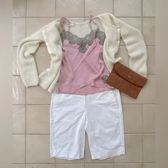 Ann Taylor - Devin Fit White Shorts - US Size 8 - Picture 7 of 7